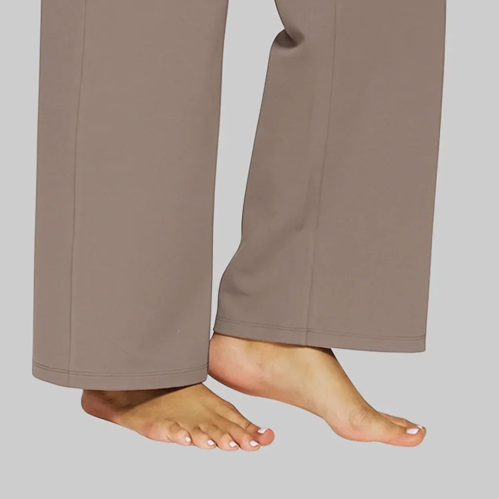 Klara – Pantalón – Estilo minimalista 4